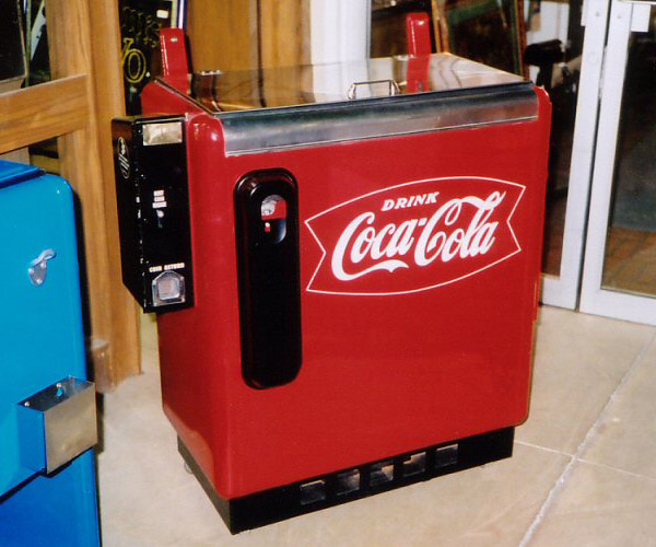 Coca Cola Ideal 55 Machine - Front View