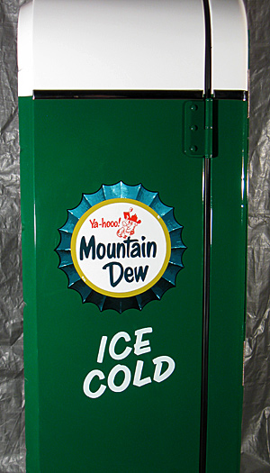 Mountain Dew Vendo 81-A Machine - Bottle Cap Decoration