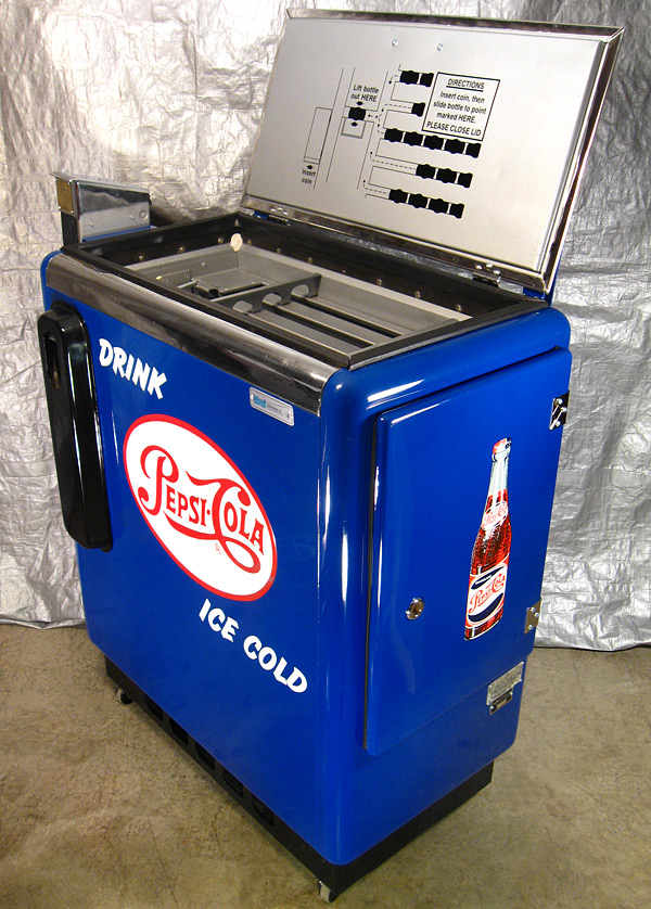 Pepsi Cola Ideal 55 Machine - Open Lid