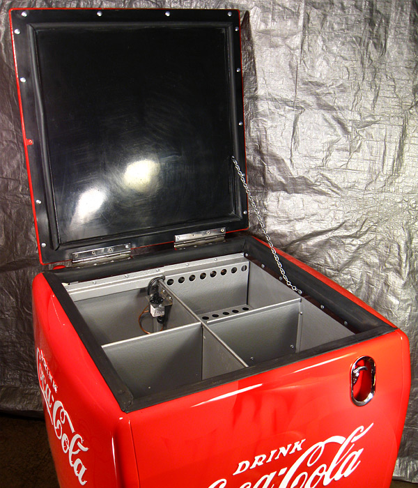 Coca Cola Westinghouse WD-5 Chest Machine - Openlid View