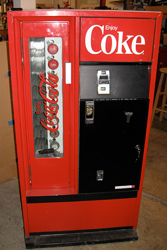 Coca Cola Cavalier USS 64