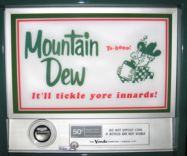 Mountain Dew Vendo Vendo 63 - Sign Detail