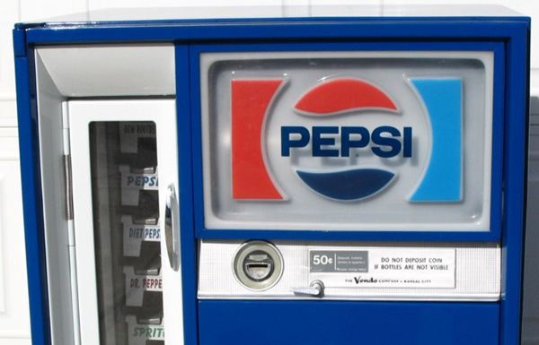 Pepsi Cola Vendo 63 Machine - Sign Detail