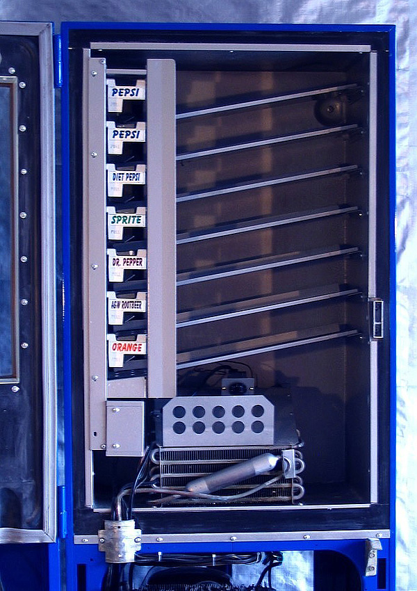 Pepsi-Cola Vendo 56 Can Machine Upper Cabinet View