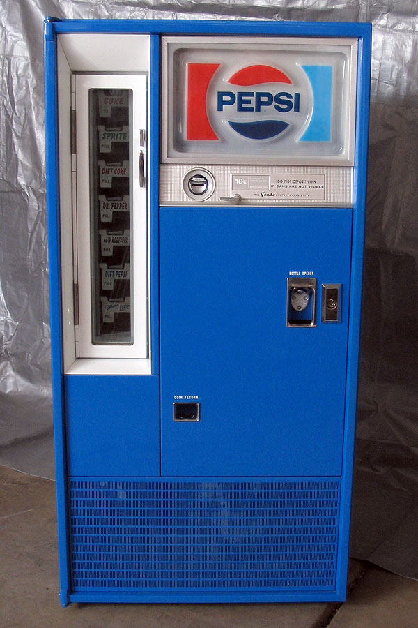 Pepsi-Cola Vendo 63 Front View